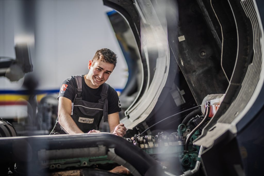 Kom werken bij het team van Harbers trucks